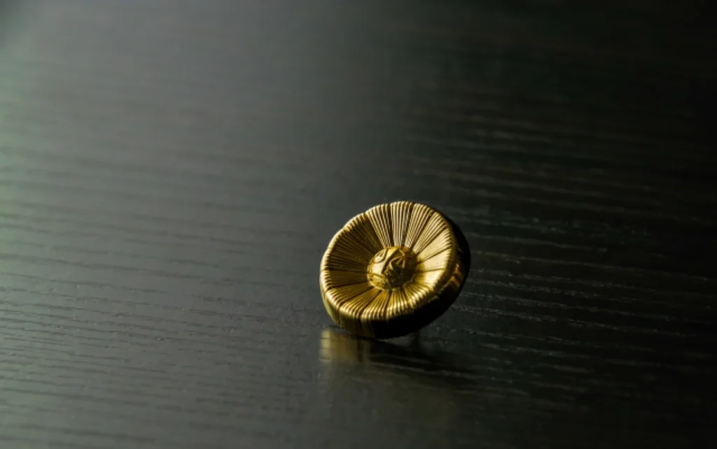 日弁連徽章（にっべんれんきしょう）